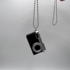 Mini Keychain Camera vs Kodak Charmera: Which One Fits Your Needs?
